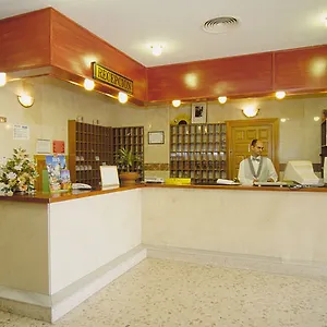 Hotel Kross Velazquez ***
